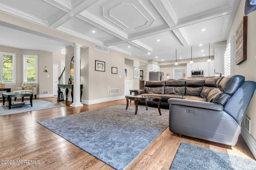 271 Kettle Creek Road Toms River, NJ 08753