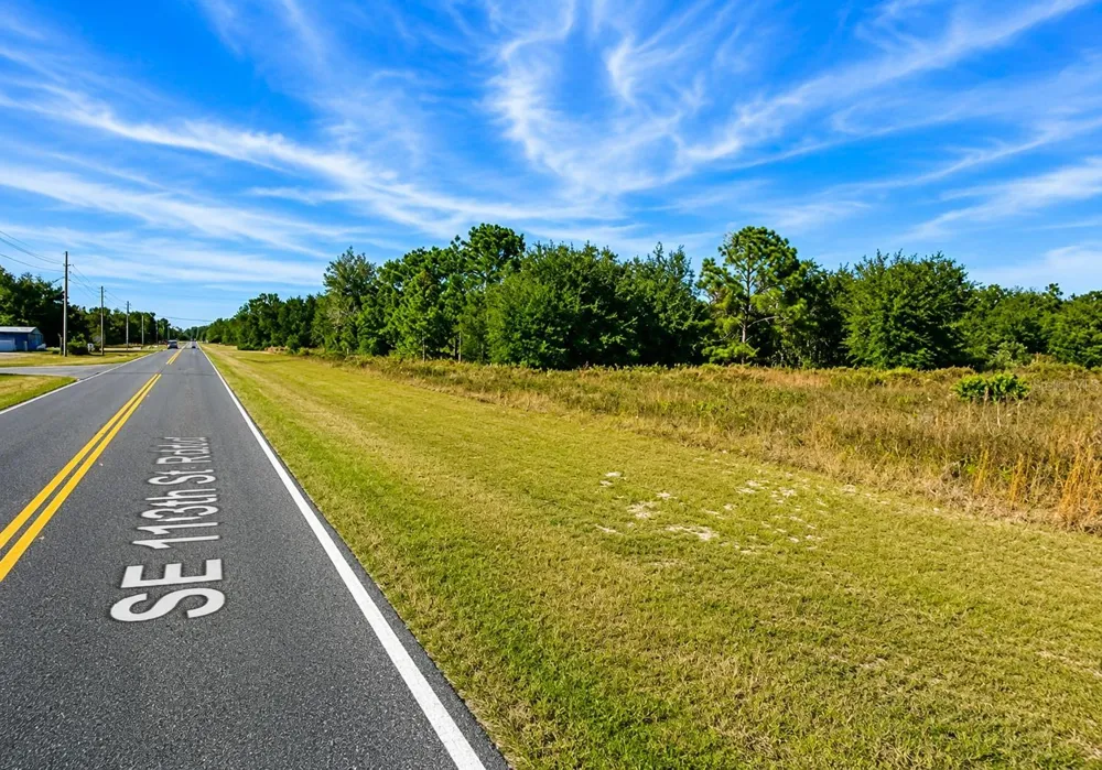 SE 113TH ST RD Ocklawaha, FL 32179