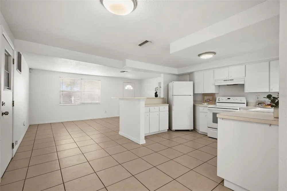 3438 KIMBERLY OAKS DRIVE Holiday, FL 34691