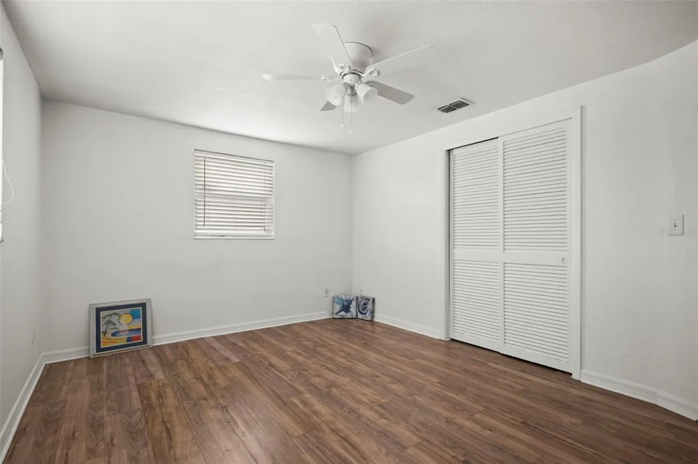3438 KIMBERLY OAKS DRIVE Holiday, FL 34691