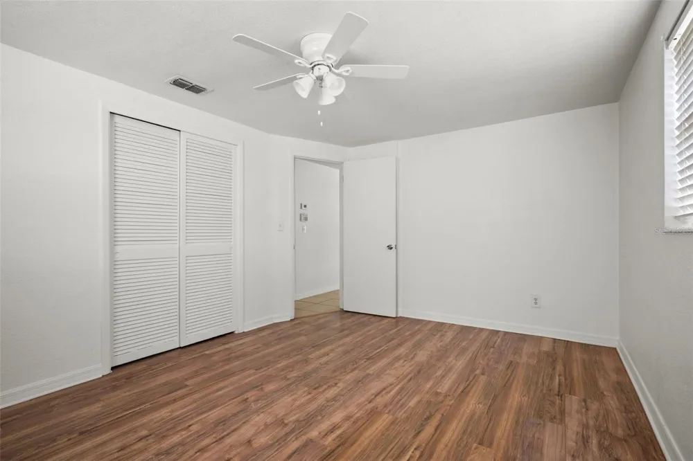 3438 KIMBERLY OAKS DRIVE Holiday, FL 34691