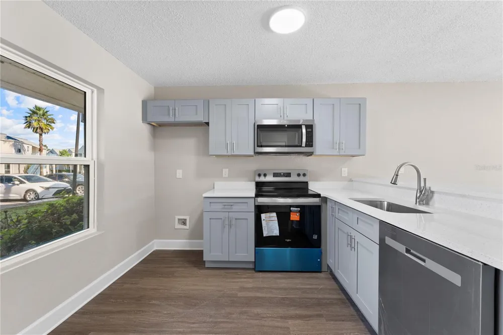 2508 WOODGATE BOULEVARD #105 Orlando, FL 32822