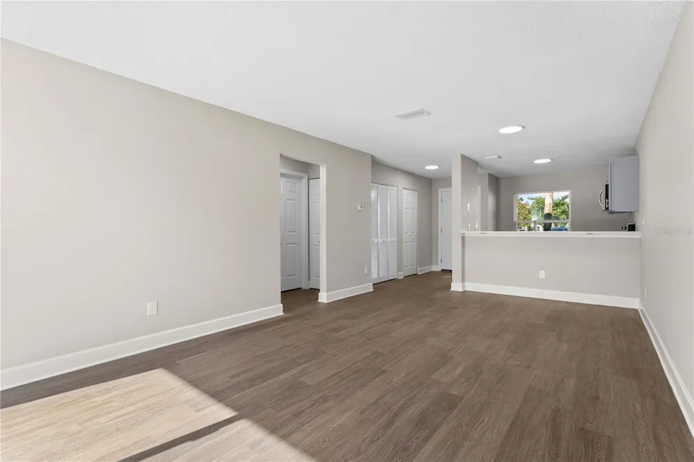 2508 WOODGATE BOULEVARD #105 Orlando, FL 32822