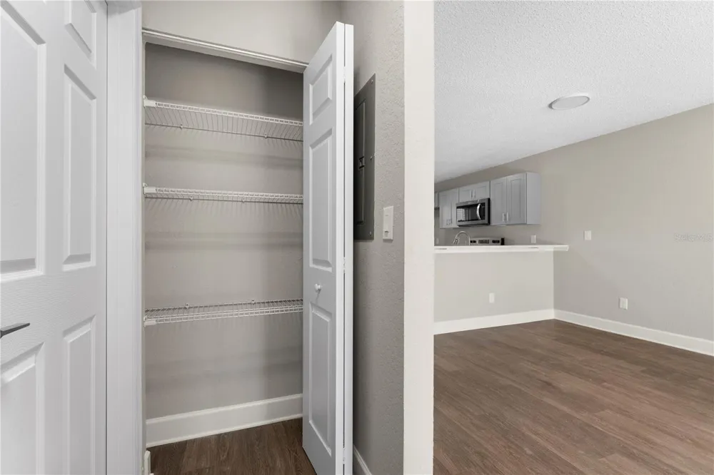2508 WOODGATE BOULEVARD #105 Orlando, FL 32822