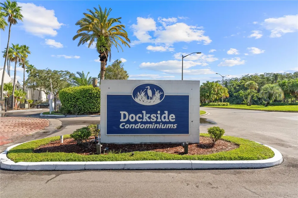 2508 WOODGATE BOULEVARD #105 Orlando, FL 32822