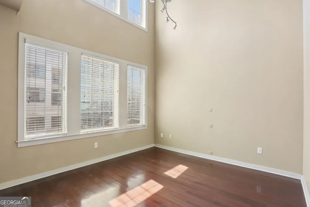 265 18th ST NW Atlanta, GA 30363
