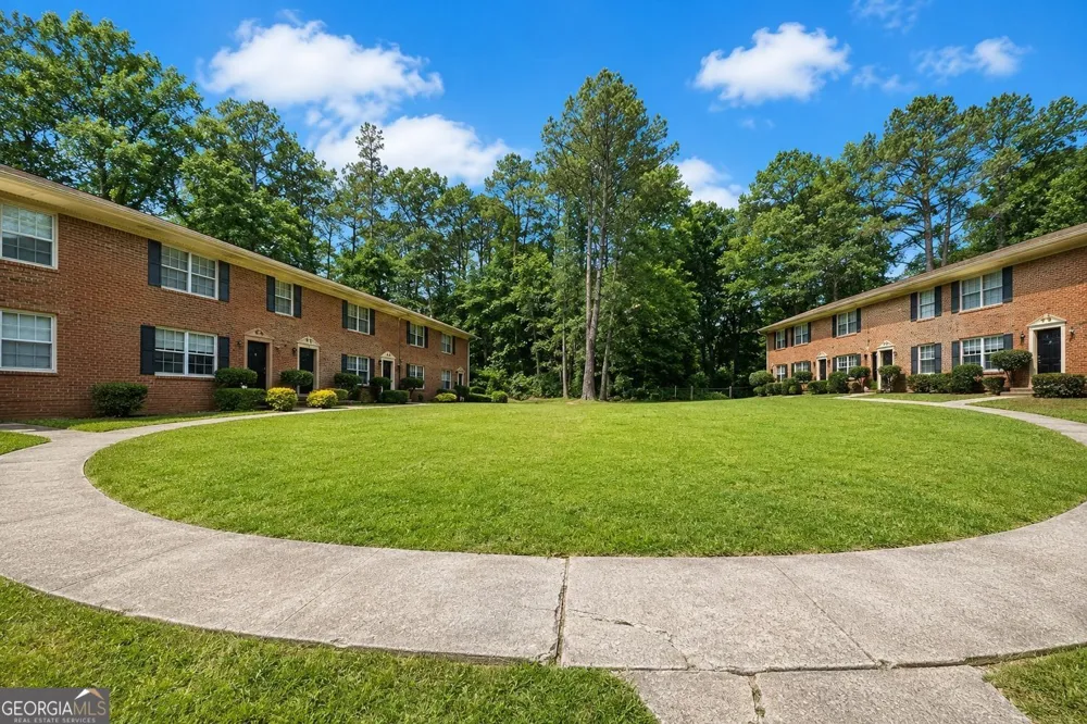 1012 Sexton DR Stone Mountain, GA 30083