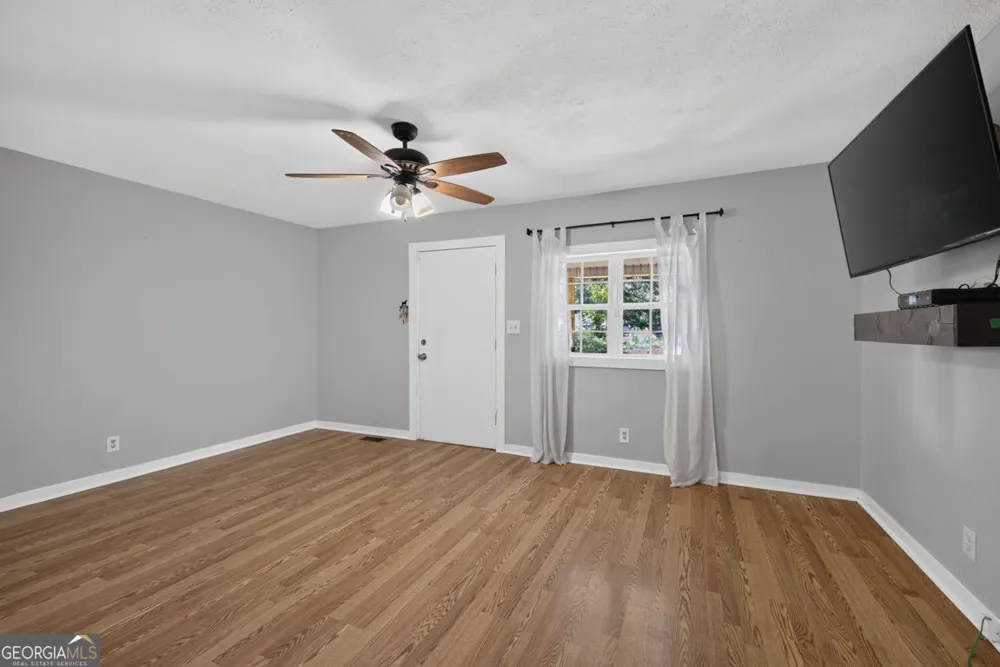 266 Pleasant Hill Church RD SE Winder, GA 30680
