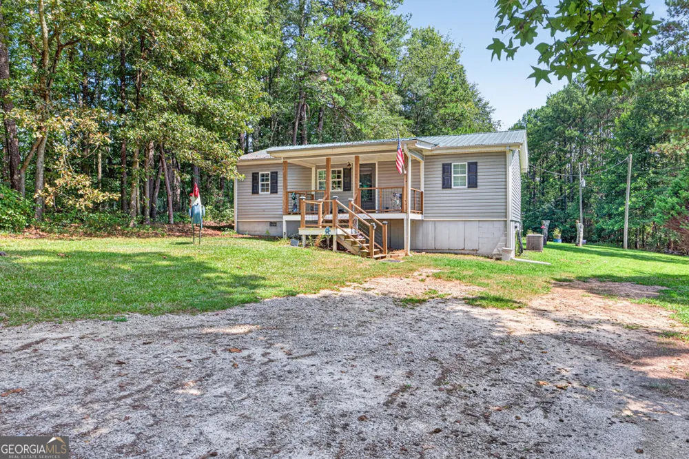 266 Pleasant Hill Church RD SE Winder, GA 30680