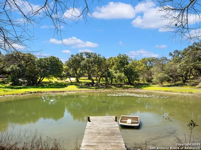 7 Lazy Hollow San Antonio, TX 78230
