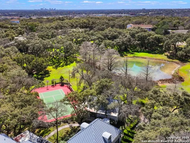 7 Lazy Hollow San Antonio, TX 78230