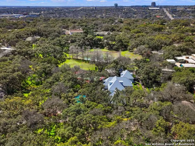 7 Lazy Hollow San Antonio, TX 78230
