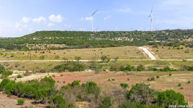 240 E ROLLING OAKS DR Goldthwaite, TX 76844