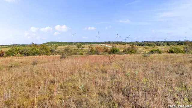 240 E ROLLING OAKS DR Goldthwaite, TX 76844