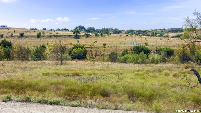 240 E ROLLING OAKS DR Goldthwaite, TX 76844