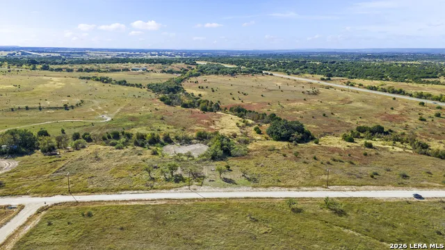 240 E ROLLING OAKS DR Goldthwaite, TX 76844