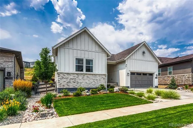 7201 Bellcove Trail Castle Pines, CO 80108