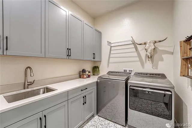 7201 Bellcove Trail Castle Pines, CO 80108