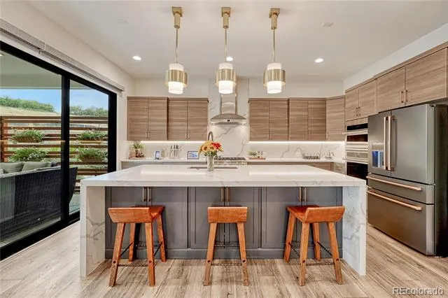 7201 Bellcove Trail Castle Pines, CO 80108
