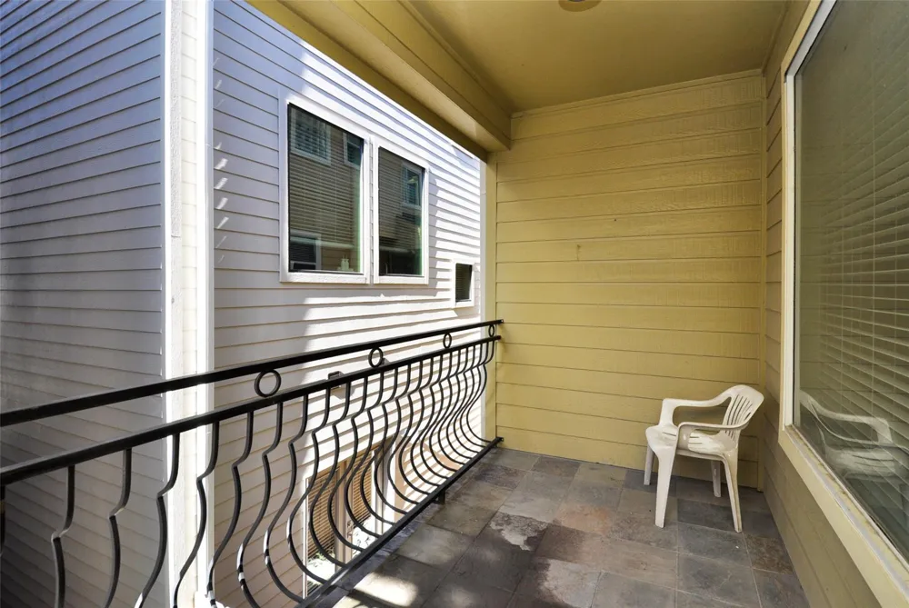 1613 Detering Street Houston, TX 77007