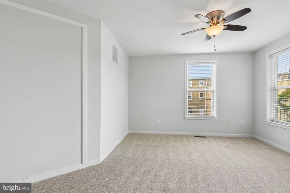 1700 E EAGER STREET E Baltimore, MD 21205