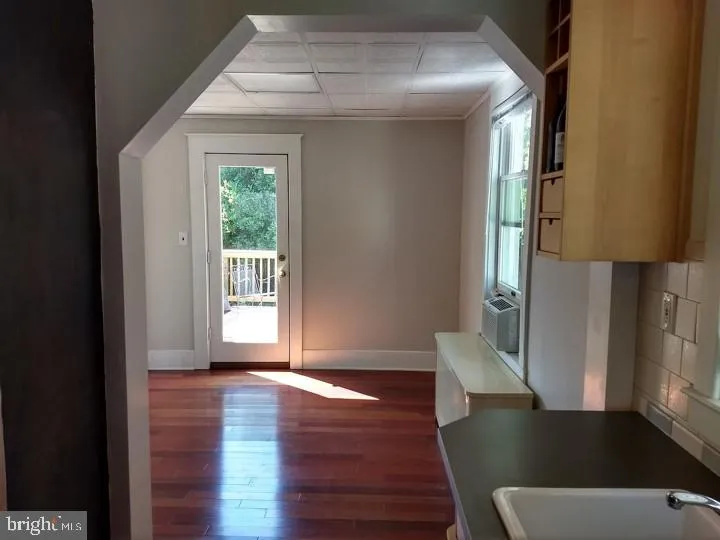 802 S GLEBE ROAD Arlington, VA 22204
