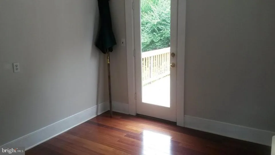 802 S GLEBE ROAD Arlington, VA 22204