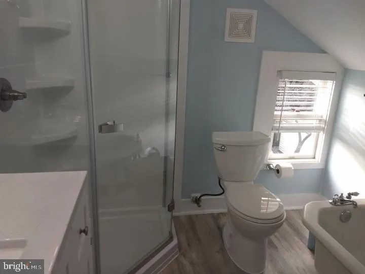 802 S GLEBE ROAD Arlington, VA 22204