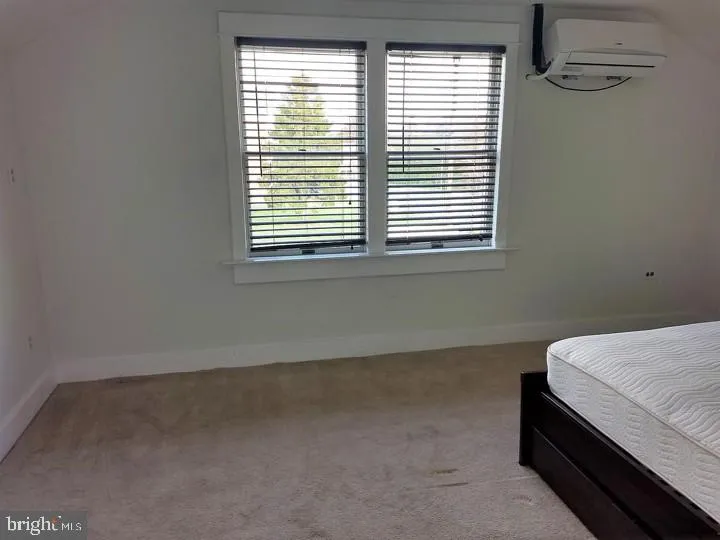 802 S GLEBE ROAD Arlington, VA 22204