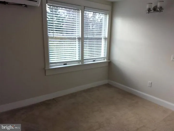 802 S GLEBE ROAD Arlington, VA 22204