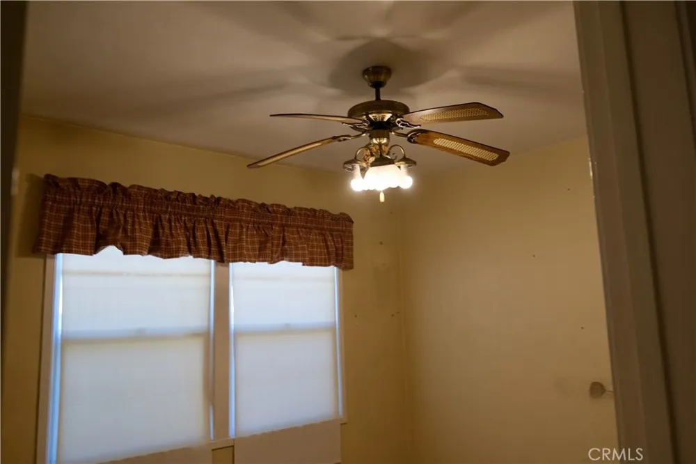 1632 Meserve Pomona, CA 91766