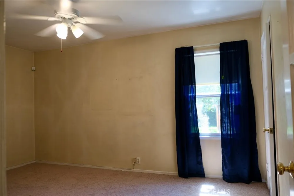 1632 Meserve Pomona, CA 91766