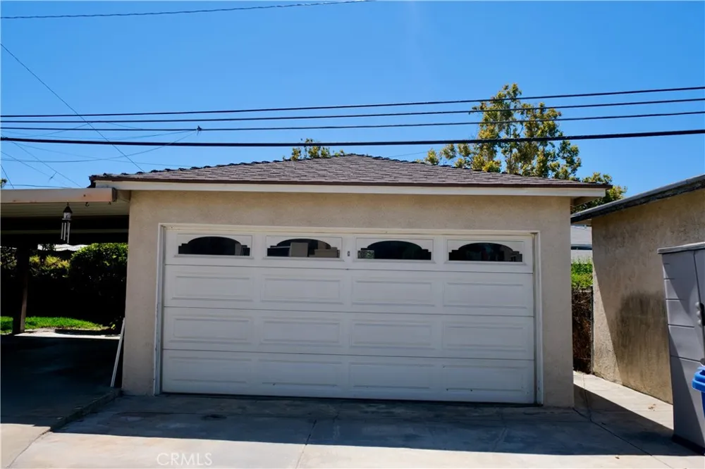 1632 Meserve Pomona, CA 91766