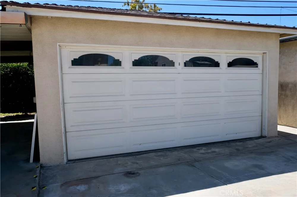 1632 Meserve Pomona, CA 91766