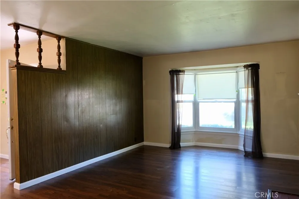 1632 Meserve Pomona, CA 91766