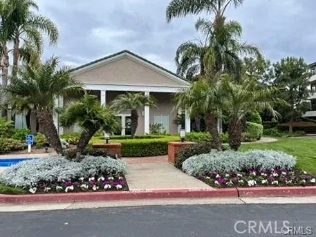 210 LILLE LANE 310 Newport Beach, CA 92663