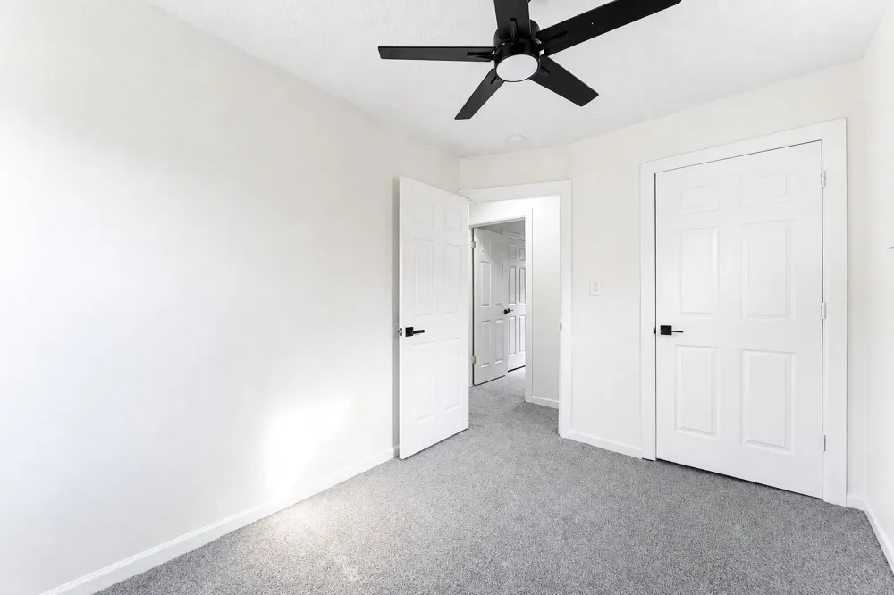 25503 New York Street Dearborn Heights, MI 48125