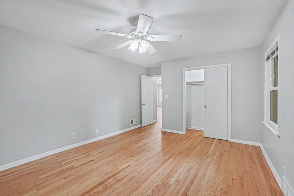 24 E 32nd Street Holland, MI 49423