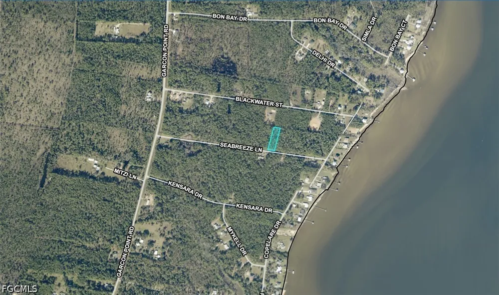 Sea Breeze Lane Milton, FL 32583