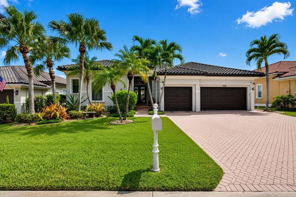 4876 NW 123RD TERRACE Coral Springs, FL 33076