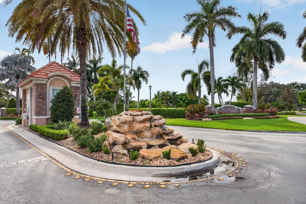 4876 NW 123RD TERRACE Coral Springs, FL 33076