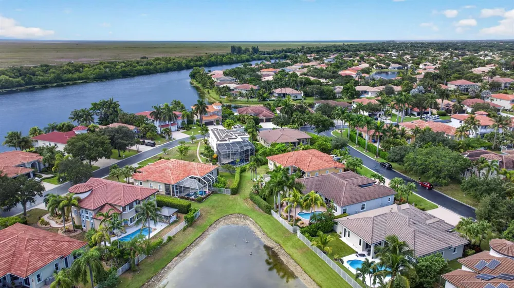 4876 NW 123RD TERRACE Coral Springs, FL 33076