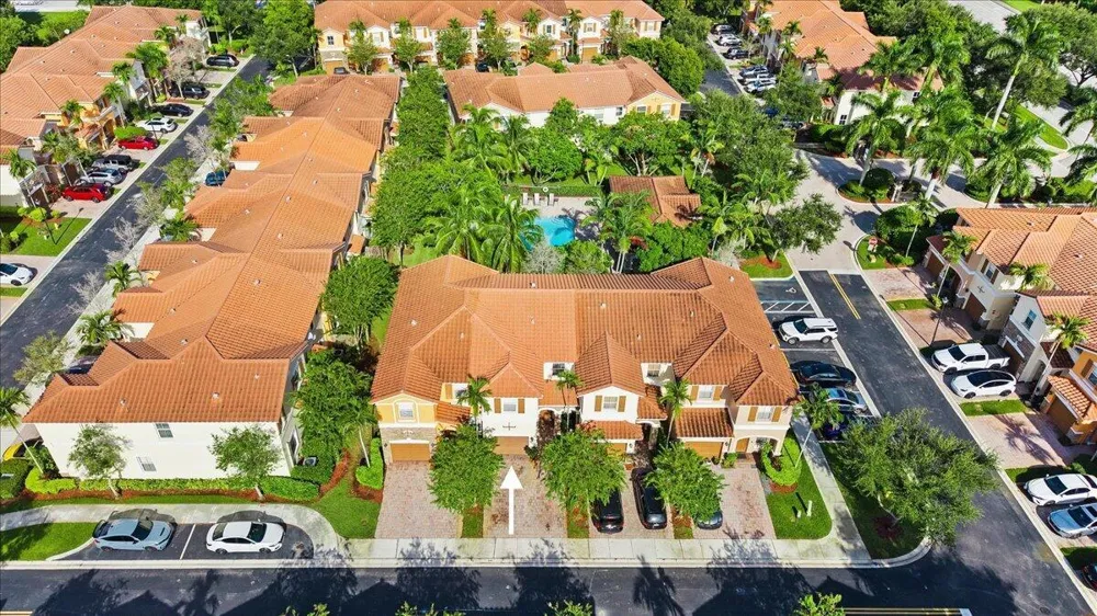 130 EMERALD CREEK TERRACE Plantation, FL 33325