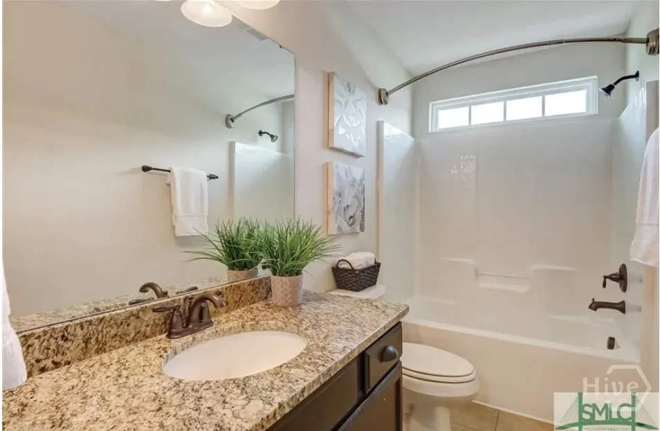 196 Calm Oak Circle Savannah, GA 31419