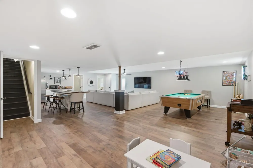 5235 Peterborough Drive Green, OH 45002