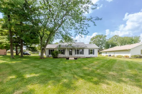 23 Lakengren Drive