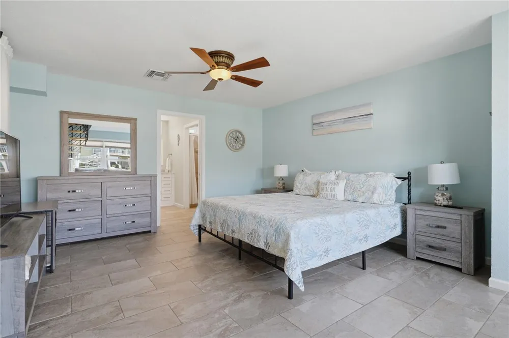 184 Port St Claire City By The Sea, TX 78336