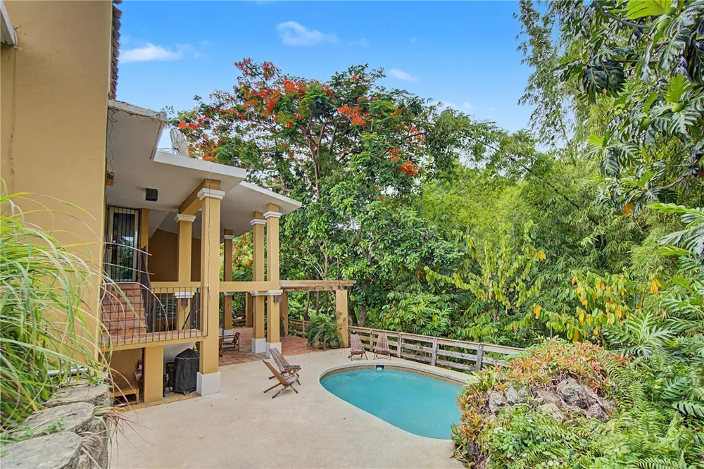 1688 CALLE VIOLETA San Juan, PR 00926