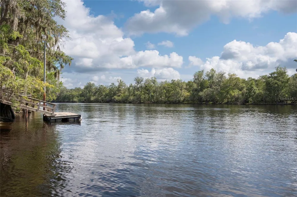 227 NE 838TH STREET Old Town, FL 32680
