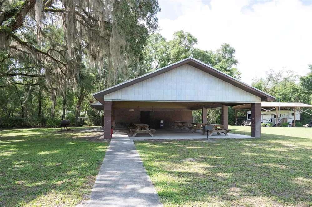 227 NE 838TH STREET Old Town, FL 32680